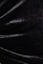 Load image into Gallery viewer, Jasmine Black Velvet Crop Top
