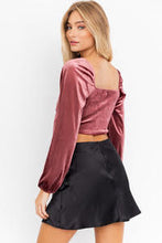 Load image into Gallery viewer, Jasmine Mauve Velvet Crop Top

